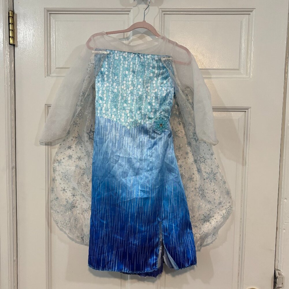 Frozen, Queen Elsa, complete dress up kit! Dress plays 2 songs, wand lights up! - Picture 3 of 12